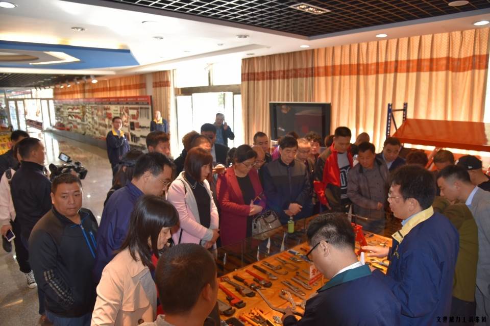 “精誠(chéng)合作，共創(chuàng)輝煌”威力工具第六屆全國(guó)優(yōu)秀經(jīng)銷商大會(huì)圓滿落幕(圖28)